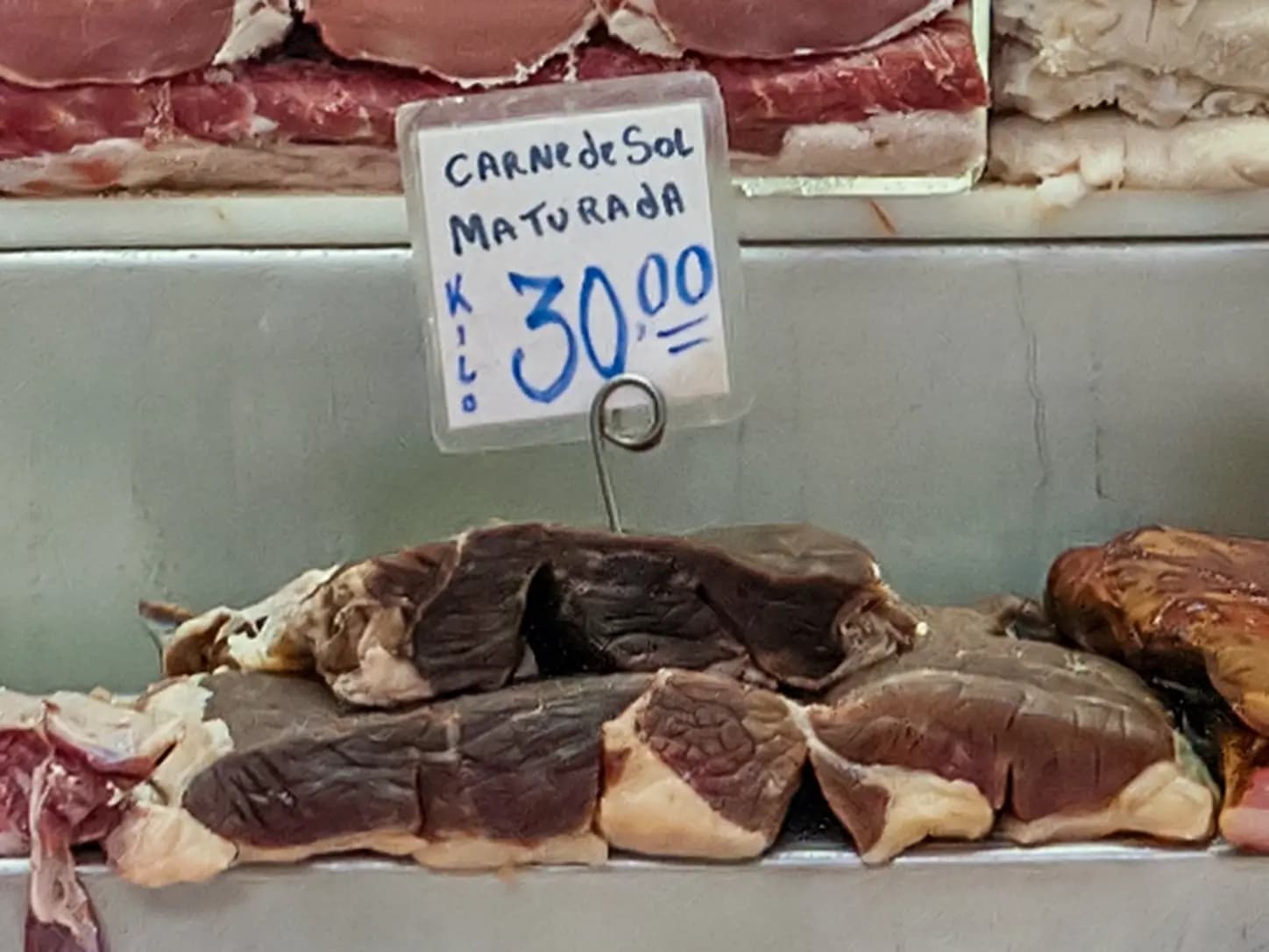 Carne Seca Refogada Desfiada com Cebola e Tomate: foto do prato pronto